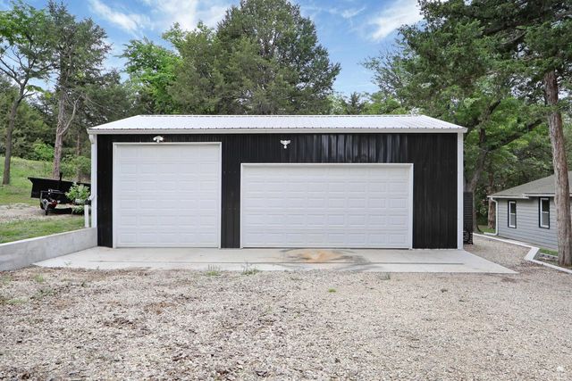 11203 Rimrock Drive, Manhattan, KS 66503