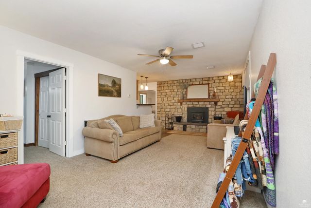 11203 Rimrock Drive, Manhattan, KS 66503