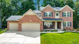 9760 Dornoch Trail, Brighton, MI 48114