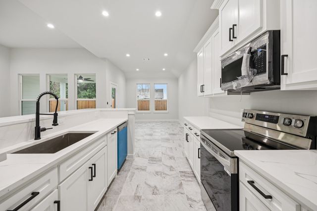 2716 E 12th Street, Fort Worth, TX 76111