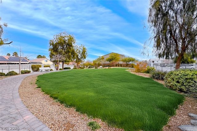 4466 Shimmering Skies Street 1035, North Las Vegas, NV 89031