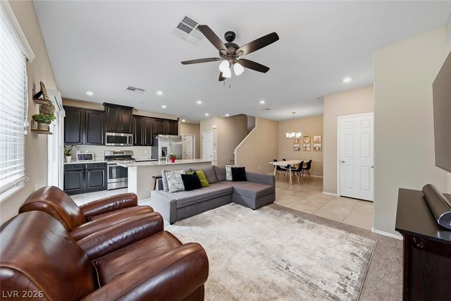 4466 Shimmering Skies Street 1035, North Las Vegas, NV 89031