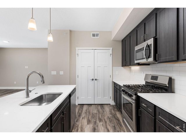 310 S Cherrywood Dr 203, Lafayette, CO 80026