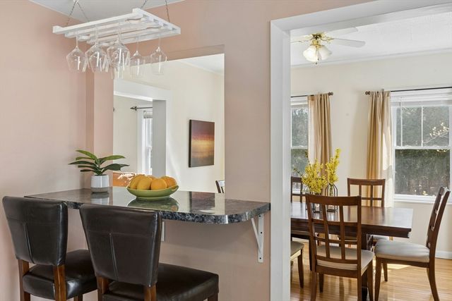 217 Cordaville Rd, Southborough, MA 01772