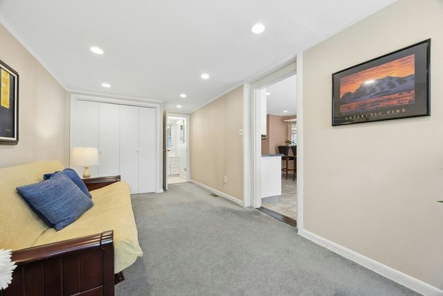 217 Cordaville Rd, Southborough, MA 01772