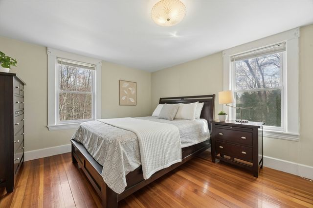 217 Cordaville Rd, Southborough, MA 01772