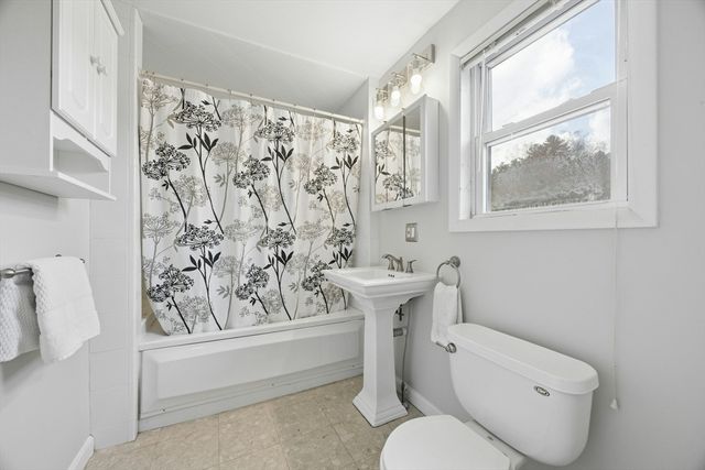 217 Cordaville Rd, Southborough, MA 01772