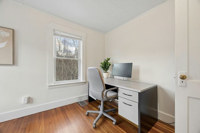 217 Cordaville Rd, Southborough, MA 01772