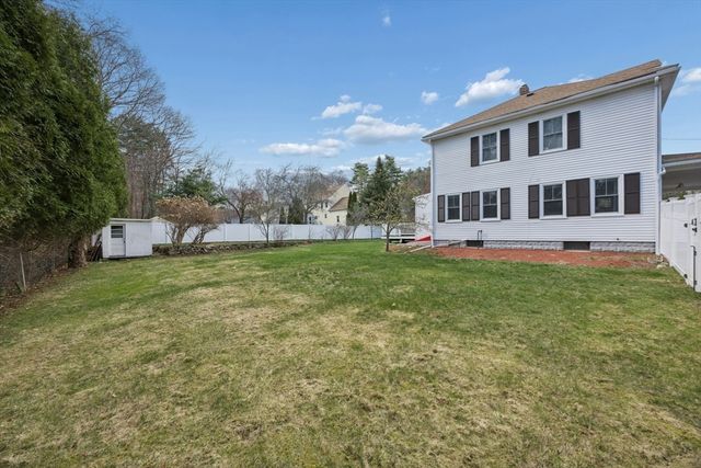 217 Cordaville Rd, Southborough, MA 01772