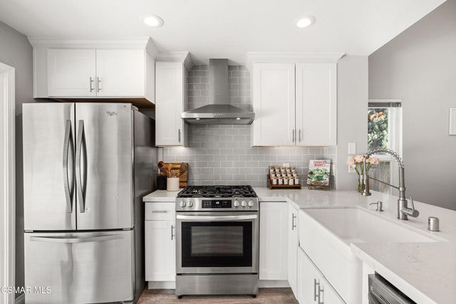 11827 Nightingale Street, Moorpark, CA 93021