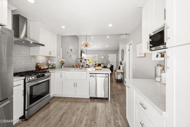 11827 Nightingale Street, Moorpark, CA 93021