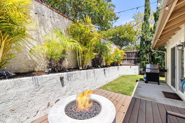 11827 Nightingale Street, Moorpark, CA 93021