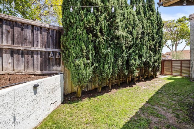11827 Nightingale Street, Moorpark, CA 93021