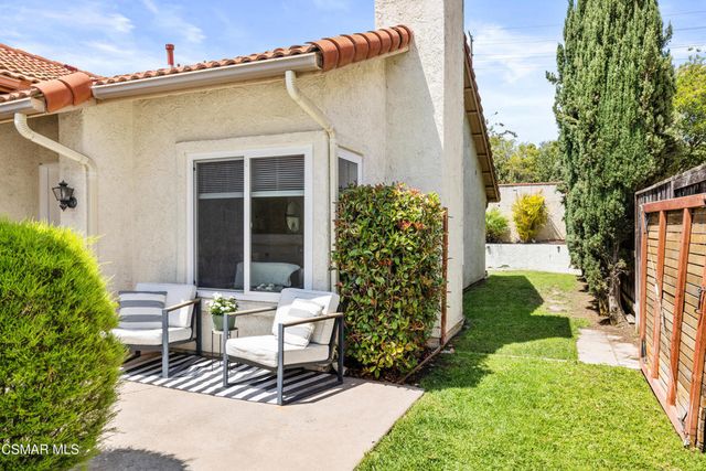 11827 Nightingale Street, Moorpark, CA 93021