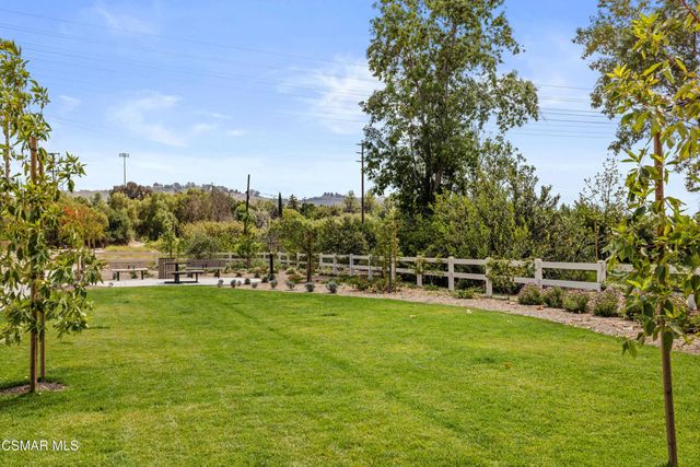 11827 Nightingale Street, Moorpark, CA 93021