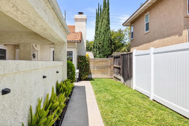 11827 Nightingale Street, Moorpark, CA 93021