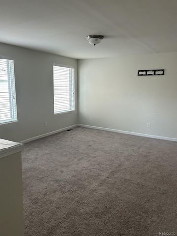 49536 Harrier Place, Novi, MI 48374