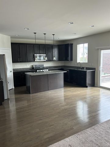 49536 Harrier Place, Novi, MI 48374