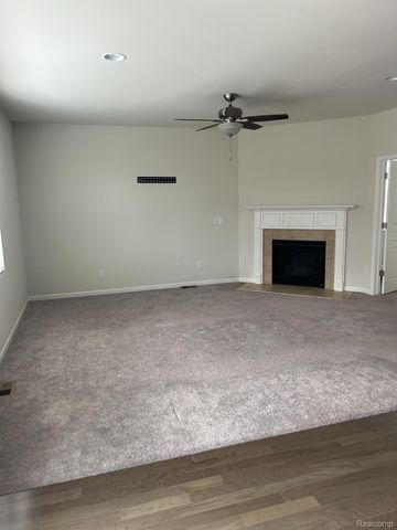 49536 Harrier Place, Novi, MI 48374