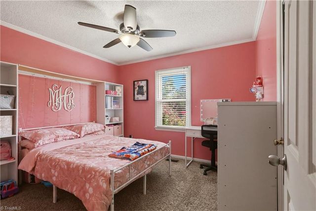 31 Kirk Street, Thomasville, NC 27360