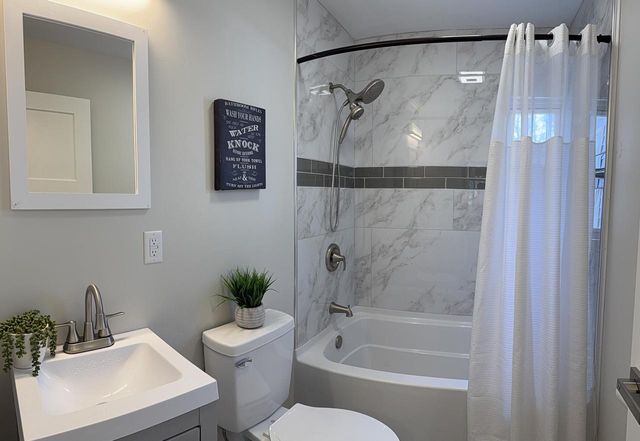 5331 N 107th STREET, Milwaukee, WI 53225