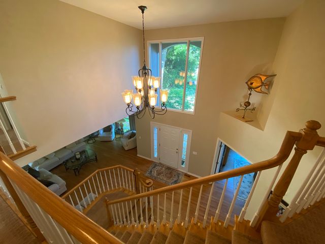 1312 Galloway Drive, Woodstock, IL 60098