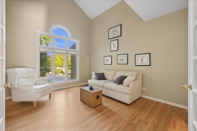 1312 Galloway Drive, Woodstock, IL 60098