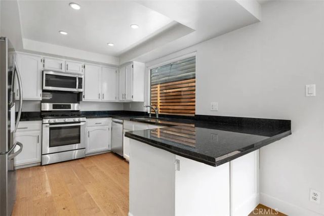 1171 Stanford, Santa Monica, CA 90403