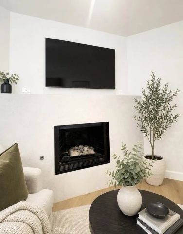 1171 Stanford, Santa Monica, CA 90403