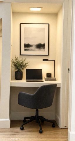 1171 Stanford, Santa Monica, CA 90403