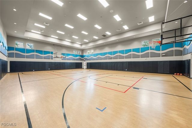 3179 Pacific DR, Naples, FL 34119