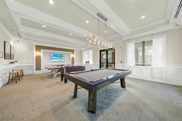 3179 Pacific DR, Naples, FL 34119