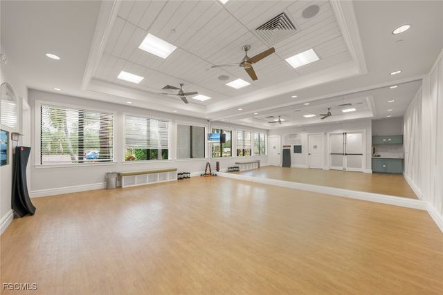 3179 Pacific DR, Naples, FL 34119