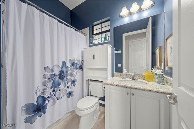 3179 Pacific DR, Naples, FL 34119