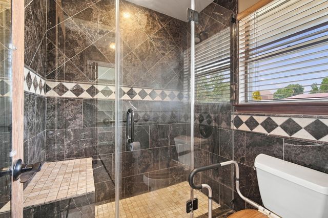 1501 Meadow Court, Midlothian, TX 76065