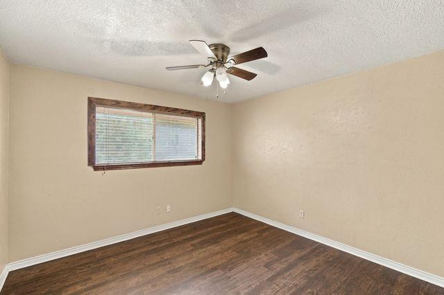 1501 Meadow Court, Midlothian, TX 76065