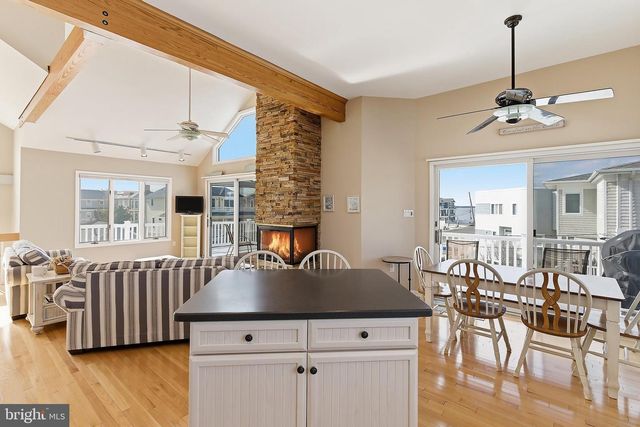 307 N 13TH ST, Surf City, NJ 08008