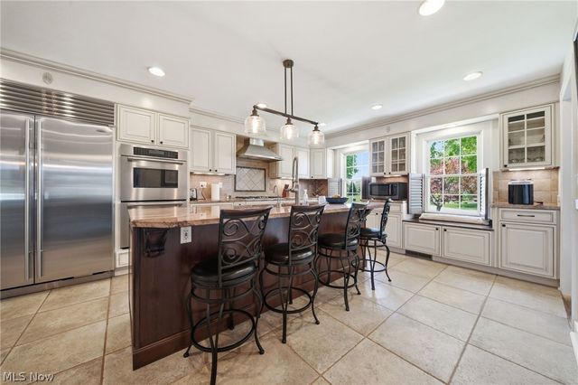 1400 Overlook Drive, Ashtabula, OH 44004