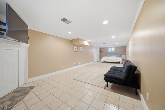 1400 Overlook Drive, Ashtabula, OH 44004