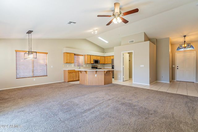 251 W Windsor Drive, Gilbert, AZ 85233