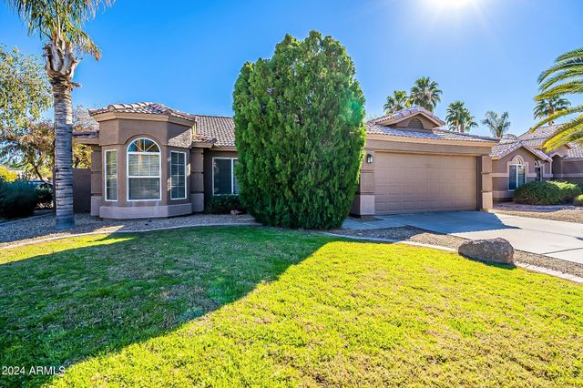 251 W Windsor Drive, Gilbert, AZ 85233