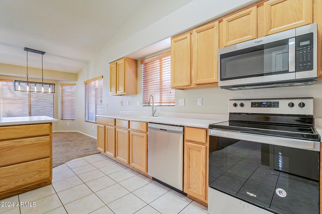 251 W Windsor Drive, Gilbert, AZ 85233