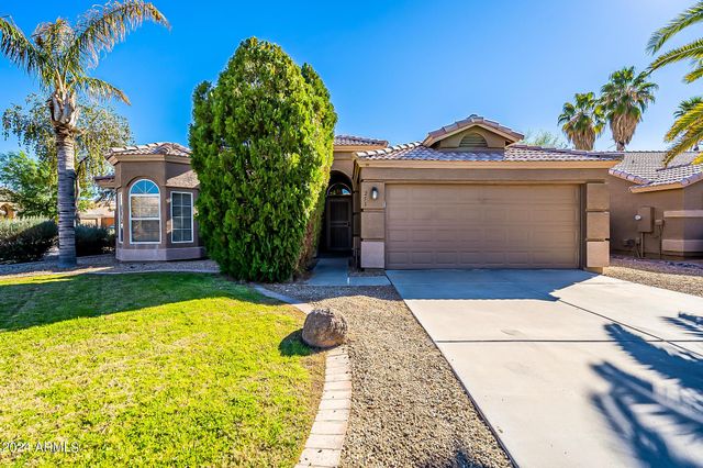 251 W Windsor Drive, Gilbert, AZ 85233
