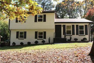 3917 Kalloramo Drive, Greensboro, NC 27407