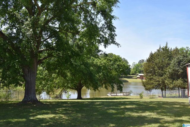 7585 STEMLEY ROAD, Talladega, AL 35160