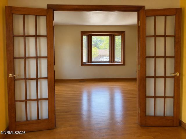 5595 High Rock Way, Sparks, NV 89431