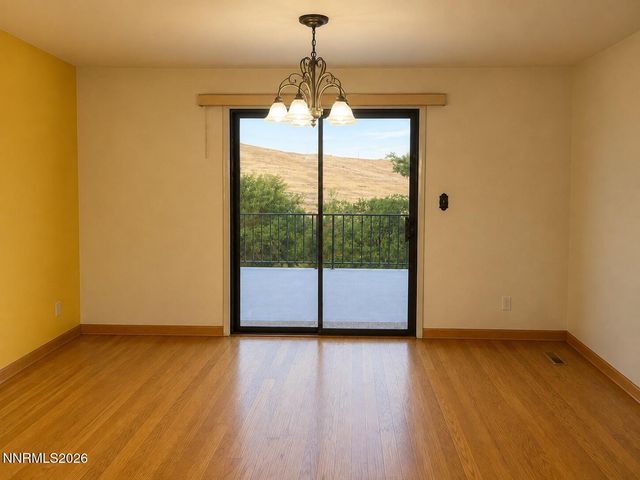 5595 High Rock Way, Sparks, NV 89431