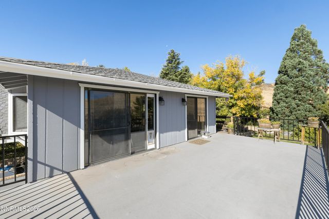 5595 High Rock Way, Sparks, NV 89431