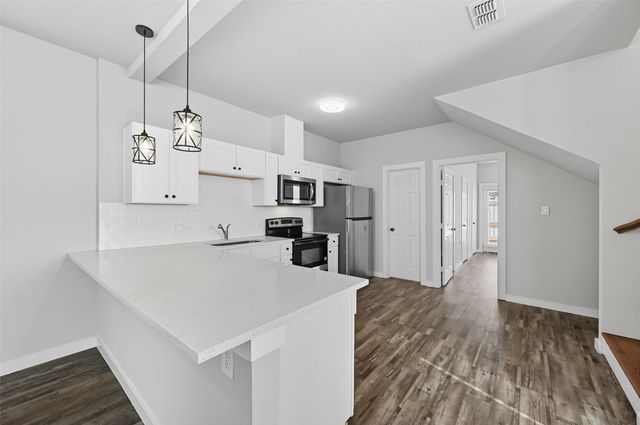 3475 Valley Vista Drive, Fort Worth, TX 76053