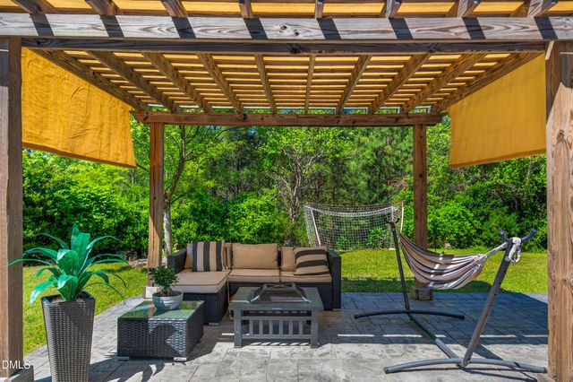 1113 Brookhill Way, Cary, NC 27519